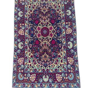 Kirman Persian carpet traditional floral design