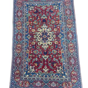 Isfahan antique rug red traditional design